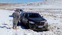 Imagen de El dramático relato de la mujer que caminó 15 kilómetros en Neuquén para ayudar a su familia varada por la nieve