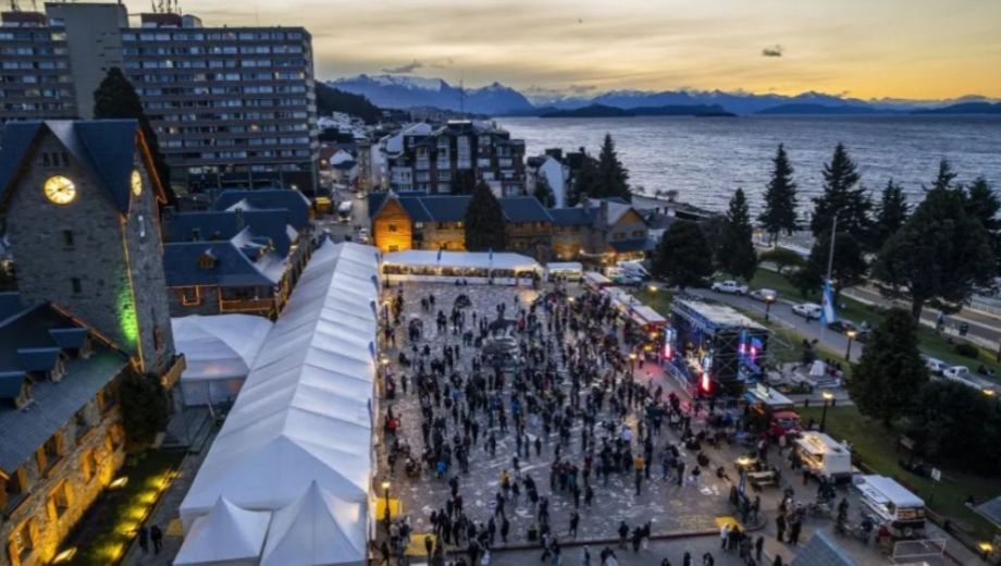 Habrá cortes al tránsito por el Bariloche a la Carta 2026. Foto: Gentileza Bariloche  Informa. 