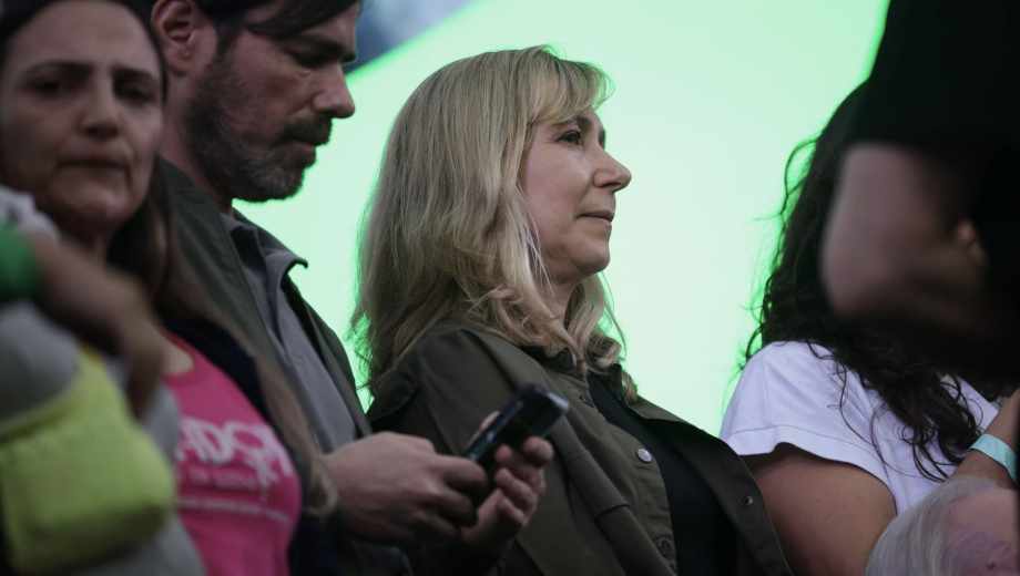 La "Marcha de la Bronca" colmó la Plaza de Mayo en reclamo de un paro general contra
Javier Milei.