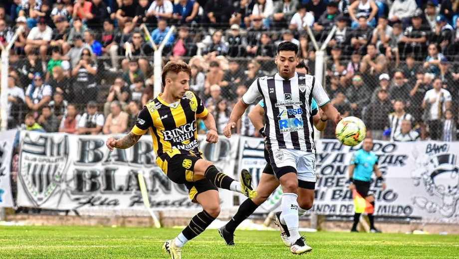 Cipo y Olimpo se volverán a ver las caras después de casi un año. Foto: Archivo.