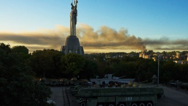 Bombardeos masivos con drones entre Rusia y Ucrania dejó al menos seis muertos luego del fin de la tregua