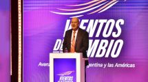 Imagen de Federico Sturzenegger criticó las leyes de compre local de las provincias: «No vamos a poder desarrollar una economía de escala»