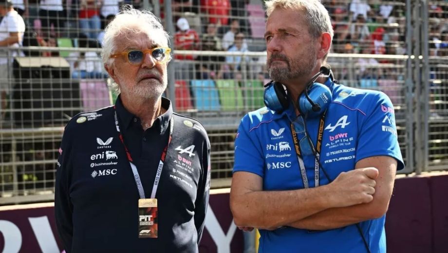 Flavio Briatore y Steve Nielsen, los máximos directivos de Alpine, que pide calma en las redes sociales. (Archivo)