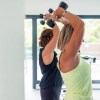 Imagen de 10 hábitos para fortalecer los huesos después de los 50 y reducir el riesgo de osteoporosis