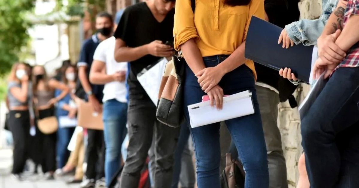 Viedma presenta la tasa de desocupación más baja del país