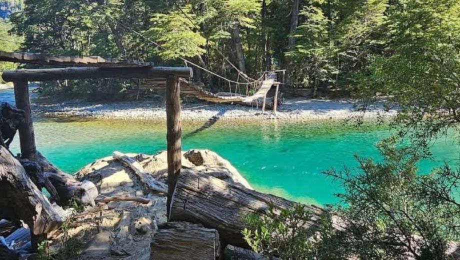 Anprale es una de las zonas más elegidas para hacer trekking en la Patagonia. 