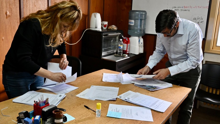 La Junta Electoral Municipal recibió entre jueves y viernes a doce fuerzas políticas con sus listas. Foto: Chino Leiva