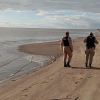 Imagen de Desesperada búsqueda de dos kayakistas en Buenos Aires: les advirtieron por el fuerte viento y aun así ingresaron al mar