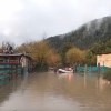 Imagen de Evacuaron una familia en Lago Puelo por la crecida del río Azul luego del temporal de lluvia