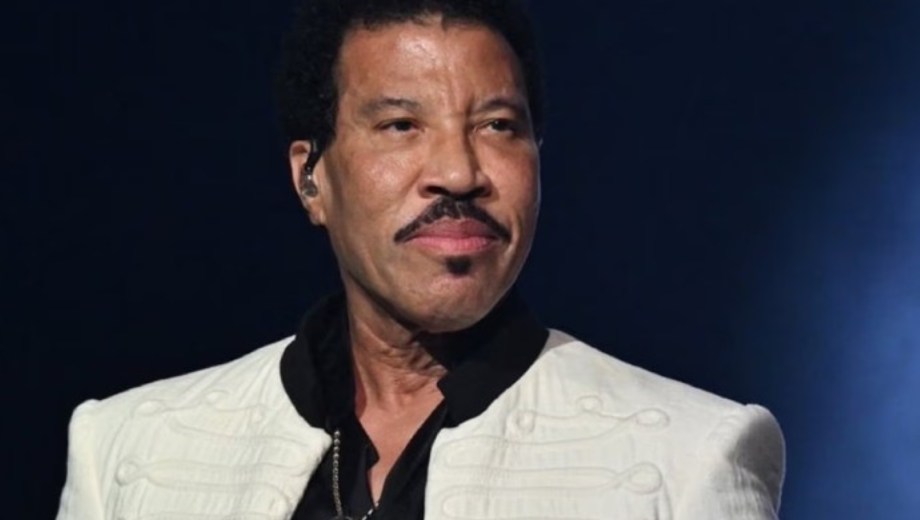Lionel Richie sigue internado por pruebas cardíacas: el dato alentador sobre su estado de salud