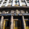 Imagen de Nuevo canje de deuda entre el Tesoro y el Banco Central: buscan aliviar vencimientos y contener la presión sobre el dólar