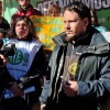 Imagen de Reclamo en Bariloche por la quita de adicionales que recortan salarios en Parques y la CNEA