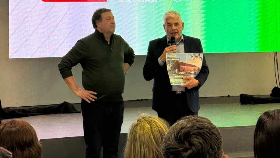 El intendente Luis Albrieu y el gobernador realizaron varios anuncios claves para Regina.
