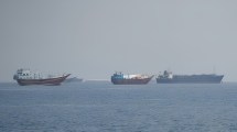 Imagen de El precio del barril de petróleo saltó por encima de los 107 dólares por la tensión en Medio Oriente