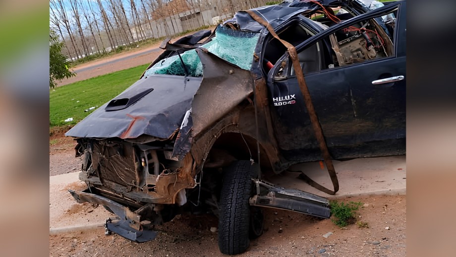 Qué se sabe de los sobrevivientes del vuelco fatal en Ruta 6, en Rincón de los Sauces: un hombre está en estado crítico