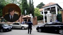 Imagen de Tras los despidos, Milei afirmó que la Quinta de Olivos «es una base militar» y habló de la denuncia por desvíos de alimentos
