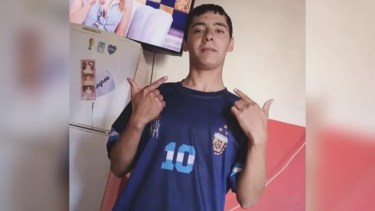 Búsqueda de Nicolás Agustín Sáez en Neuquén: «La última señal de teléfono dio en Centenario», confirmó la policía