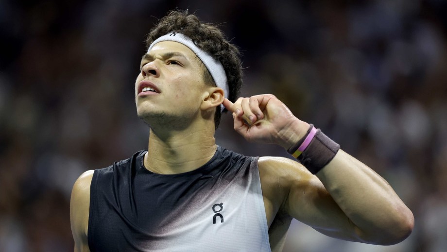Shelton sigue imparable: buscará darle una alegría al tenis estadounidense en el último Grand Slam del año.
