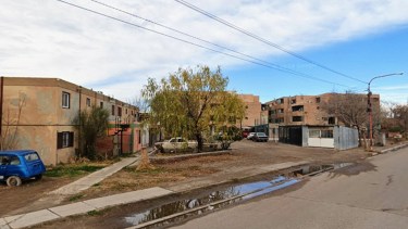 Condenaron a prisión efectiva a un hombre que usurpó una vivienda y amenazó a los dueños con un arma en Cipolletti