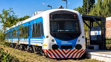 Después del traspaso del Tren del Valle a Río Negro, Nación avanza con la cesión de otra formación paralizada
