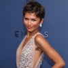 Imagen de Los mejores looks de los Emmy 2026: brillos, sastrería y glamour en la alfombra roja