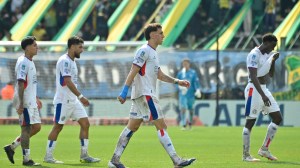 San Lorenzo fue goleado por Defensa y Justicia en Varela y se complica en el Clausura