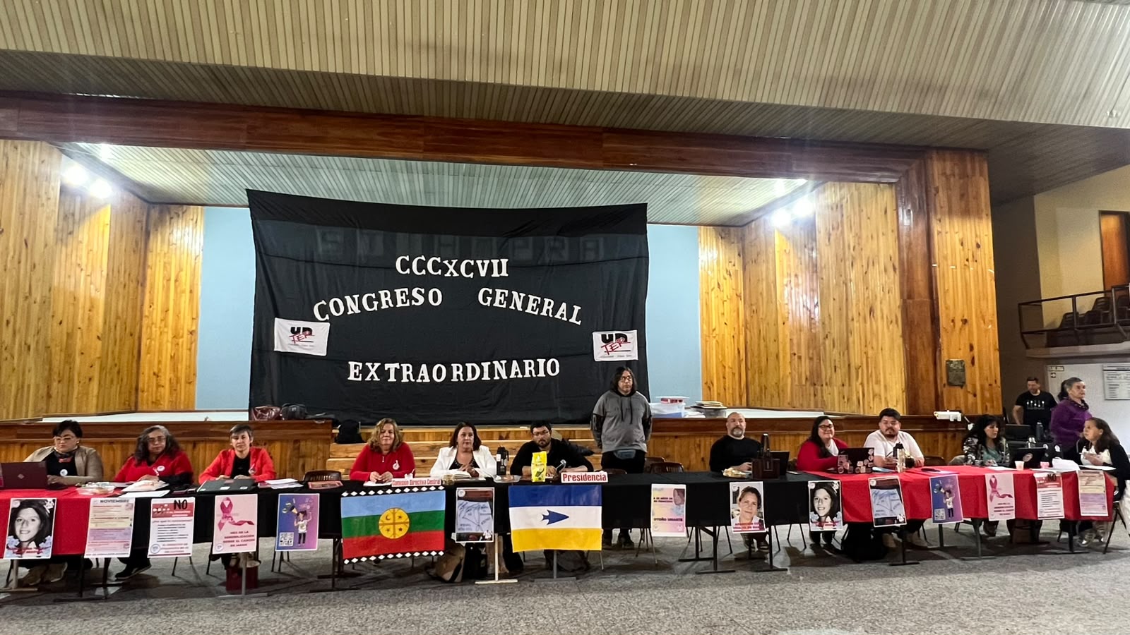 Rechazo de la oferta salarial por parte del Congreso de Unter en Cipolletti