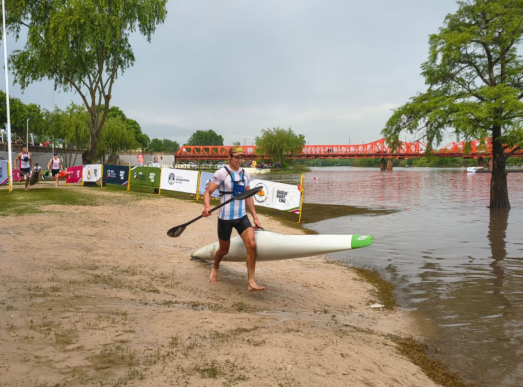 La selección regional de canotaje cerca del podio en el Mundial de Gualeguaychú