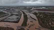 Imagen de Temporal: evacuaron dos familias en Añelo  y más de 20 fueron asistidas
