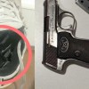 Imagen de Llegó al hospital de Bariloche para atenderse y encontraron una pistola oculta dentro de una de sus zapatillas
