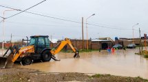 Imagen de Inundaciones y cortes de rutas por las lluvias en Neuquén: la complicada situación en Zapala y Añelo