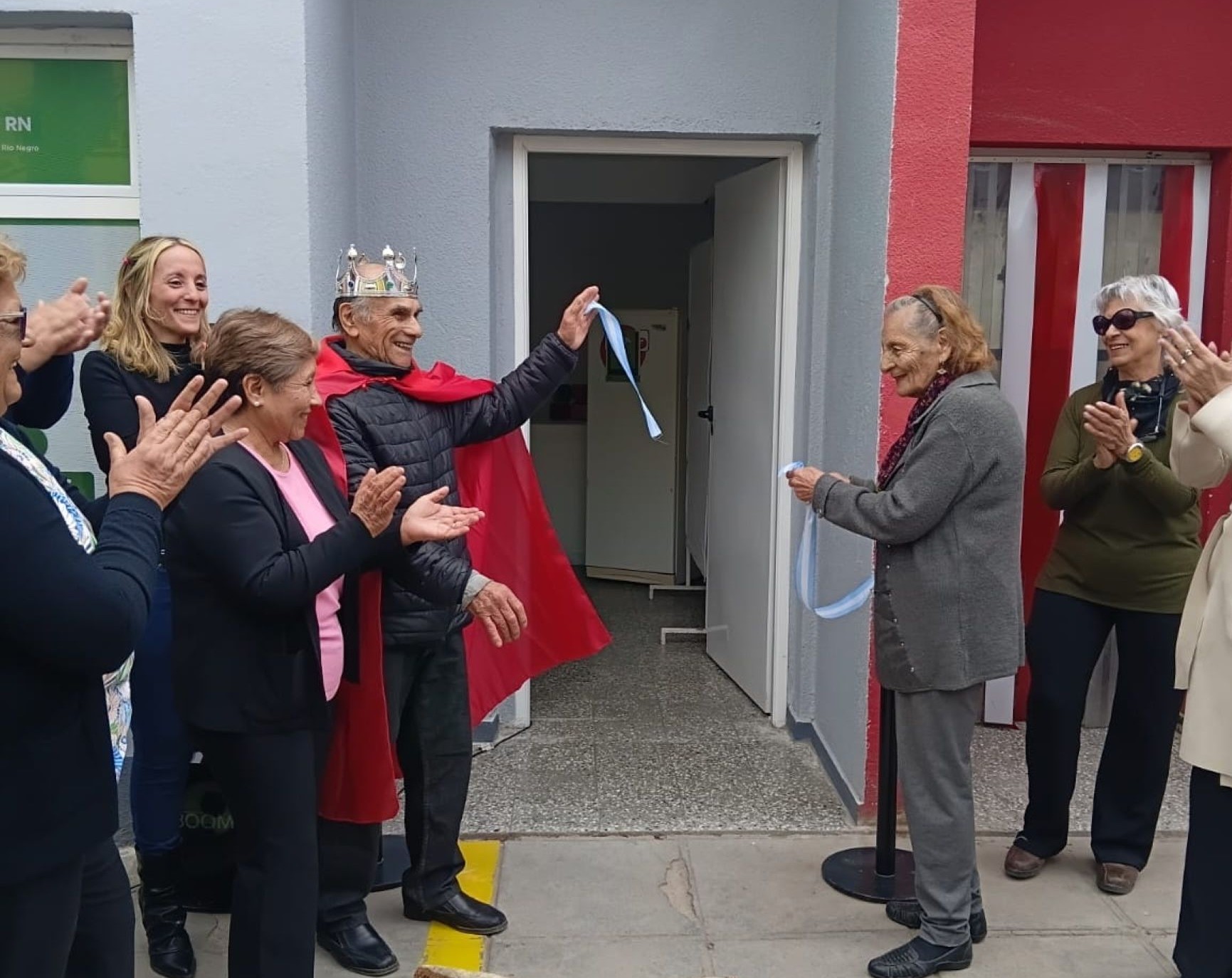 Celebra el barrio 500 Viviendas de Roca su 43º aniversario con nuevas obras y fiesta