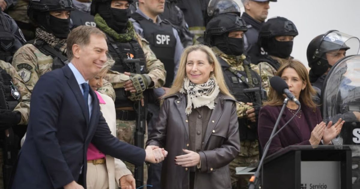 Karina Milei debutó en un acto oficial abordando el cierre de la cárcel de Devoto