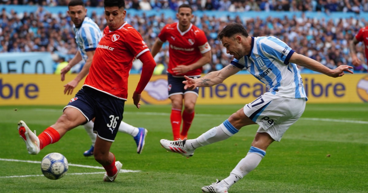 Racing e Independiente empataron 1-1 en el clásico de Avellaneda