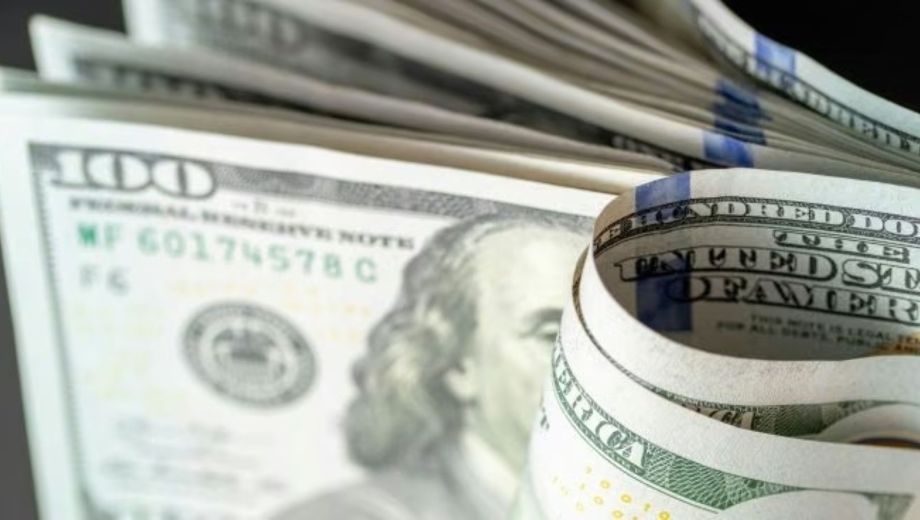 ¿A cuánto está el dólar hoy?.-