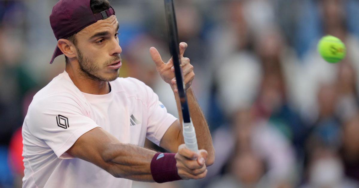 Cerúndolo se despide del China Open tras caer ante Medvedev