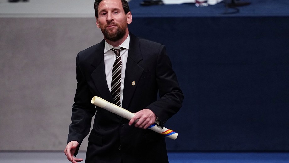 Lionel Messi reacts after receiving the Princess of Asturias Award for Sports during a ceremony in Oviedo, northern Spain, Friday, Oct. 23, 2026. (AP Photo/Miguel Oses)