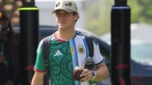 Imagen de Look especial para Franco Colapinto en su llegada al «Media Day» del GP de México