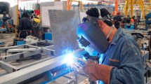 Imagen de La industria, la construcción y el comercio retrocedieron en agosto y complican la recuperación económica