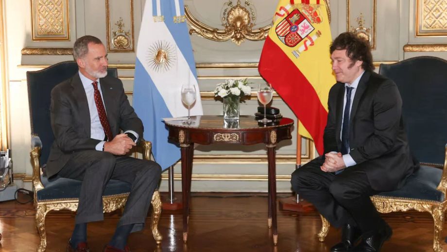 El encuentro entre Felipe VI y Milei en 2024 en Buenos Aires, durante la asunción presidencial (Foto: archivo)