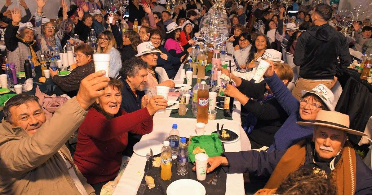 Celebración de adultos mayores en Añelo: Adultazo 2026 fue todo un éxito