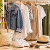 Imagen de Ni ropa nueva ni grandes gastos: las 7 prendas que tenés en el placard y pueden transformar tus looks esta primavera