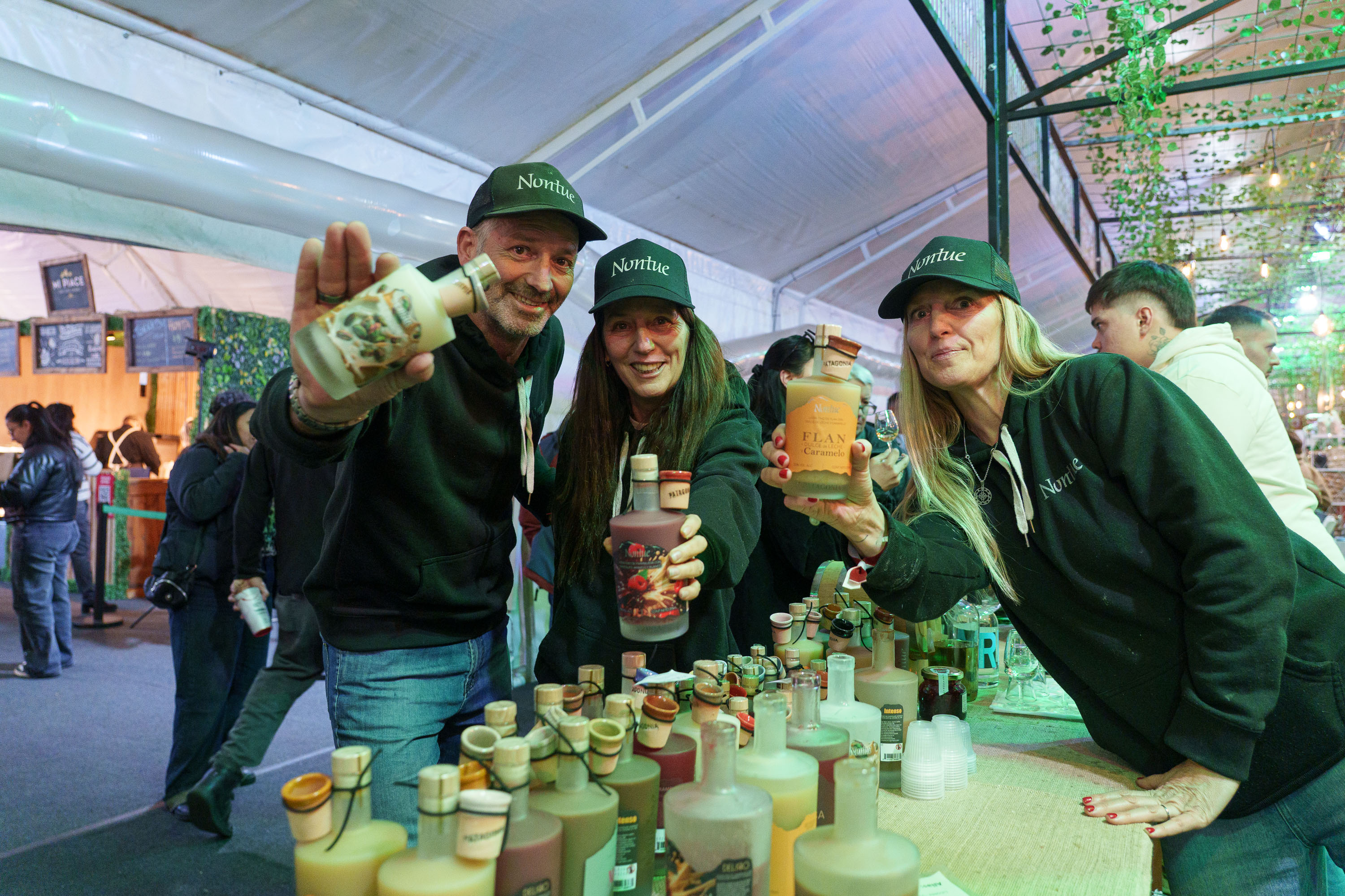 Los productores patagónicos brillan en la Feria Bariloche a la Carta