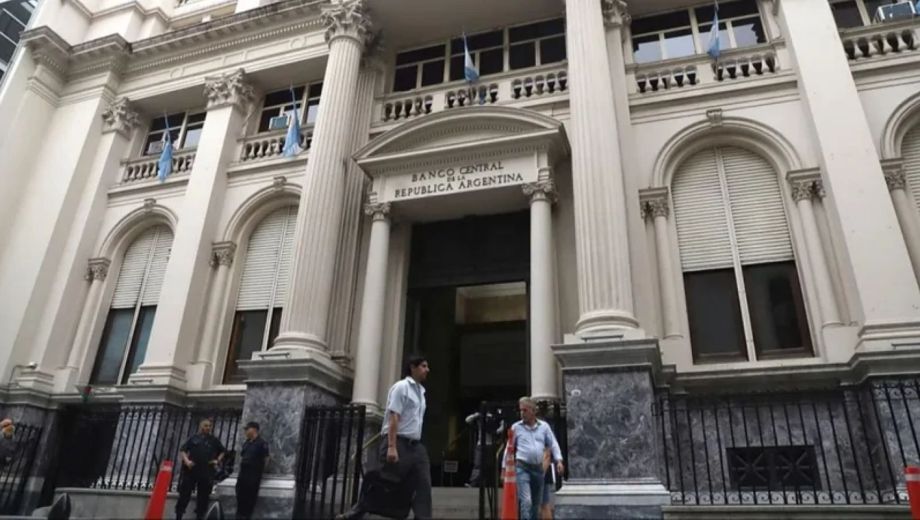 Polémica. El carácter y los actores involucrados en la operación financiera con el oro del Central, son poco claros.
