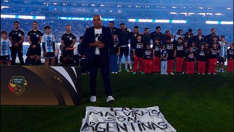 La bandera de Malvinas volvió a escena. 