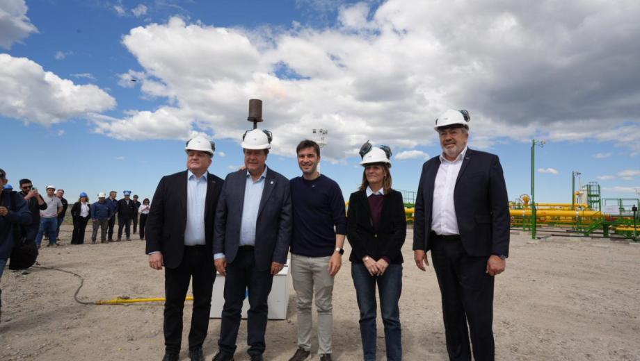 El acto tuvo lugar en la nueva Planta Compresora Holdich, en Chubut. Foto gentileza.