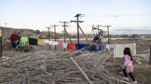 Neuquén fuerza a una petrolera al cierre definitivo de más de 200 pozos en zonas urbanas