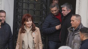 Los Sauces y Hotesur: Cristina Kirchner y Máximo podrán participar por Zoom en el inicio del juicio