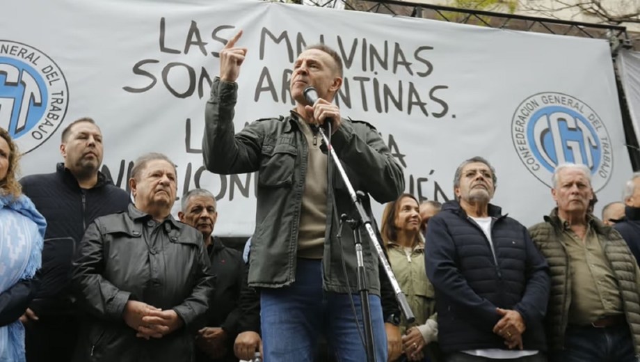 La CGT marchó en defensa de la industria nacional y cuestionó el modelo económico de Milei
