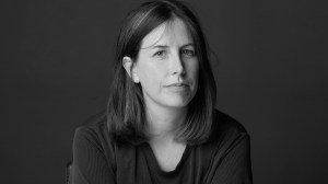 Novedad de octubre: Carla Maliandi publica “Hotel Cosmos”, una novela sobre el duelo y el misterio